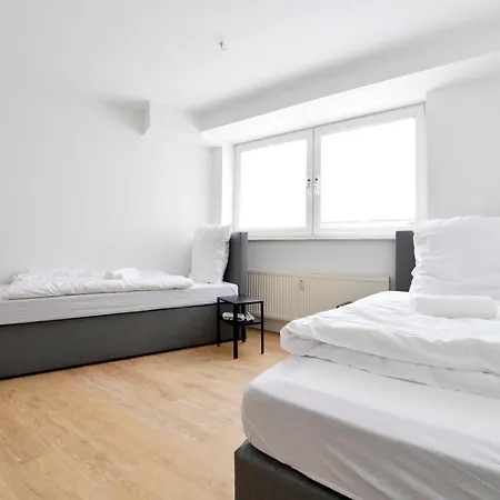 Monteur Accommodation In Kleve - 4 Bedrooms - 8 Beds * Kleve (Dusseldorf)