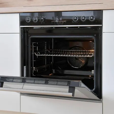 And Work - 8 Beds - 4 Bed Lejlighed *