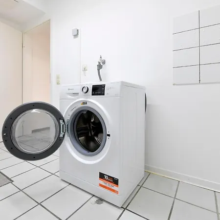 Monteur Accommodation In Kleve - 4 Bedrooms - 8 Beds
