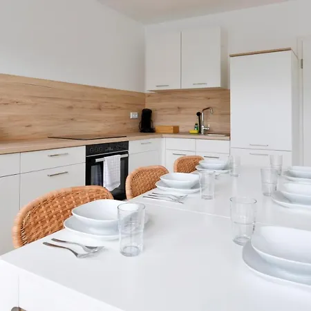 Monteur Accommodation In Kleve - 4 Bedrooms - 8 Beds Kleve (Dusseldorf)