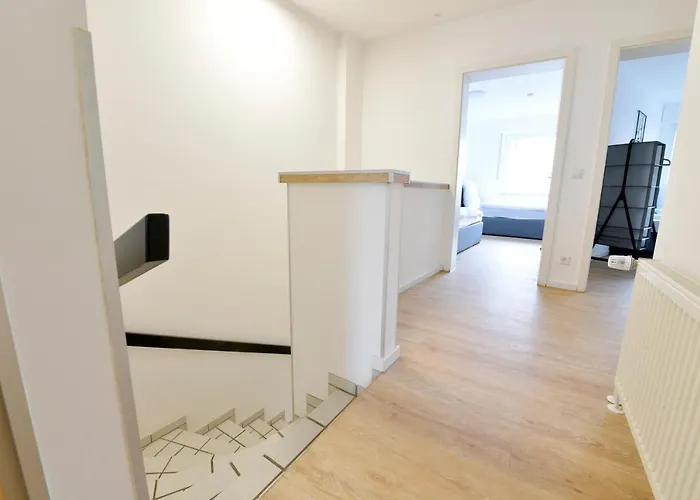 And Work - 8 Beds - 4 Bed Apartament *