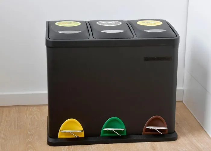 And Work - 8 Beds - 4 Bed * Kleve (Dusseldorf)