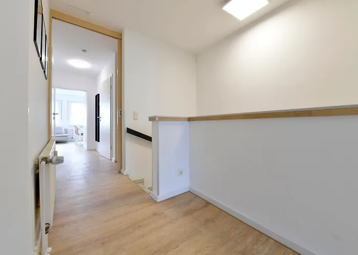 Apartament And Work - 8 Beds - 4 Bed Kleve (Dusseldorf)